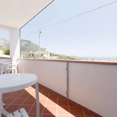 Hotel apartamentowy Biriola Ecoresort Motoparking