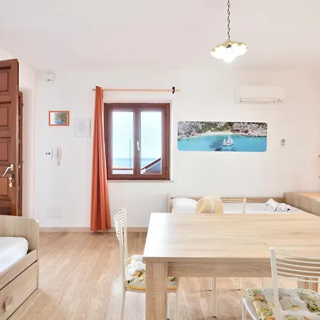Biriola Ecoresort Motoparking 4* Кала-Гононе